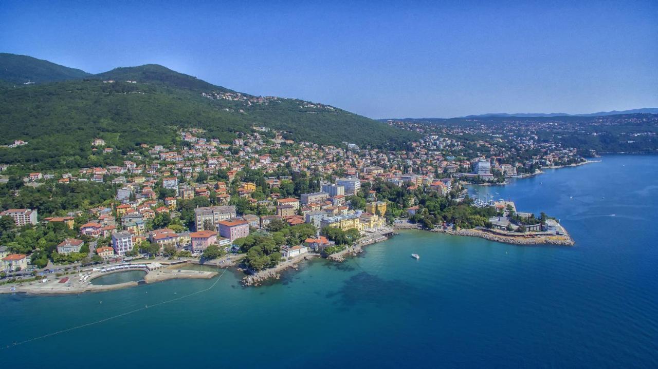 Apartments Matacin With Sea View Opatija Buitenkant foto