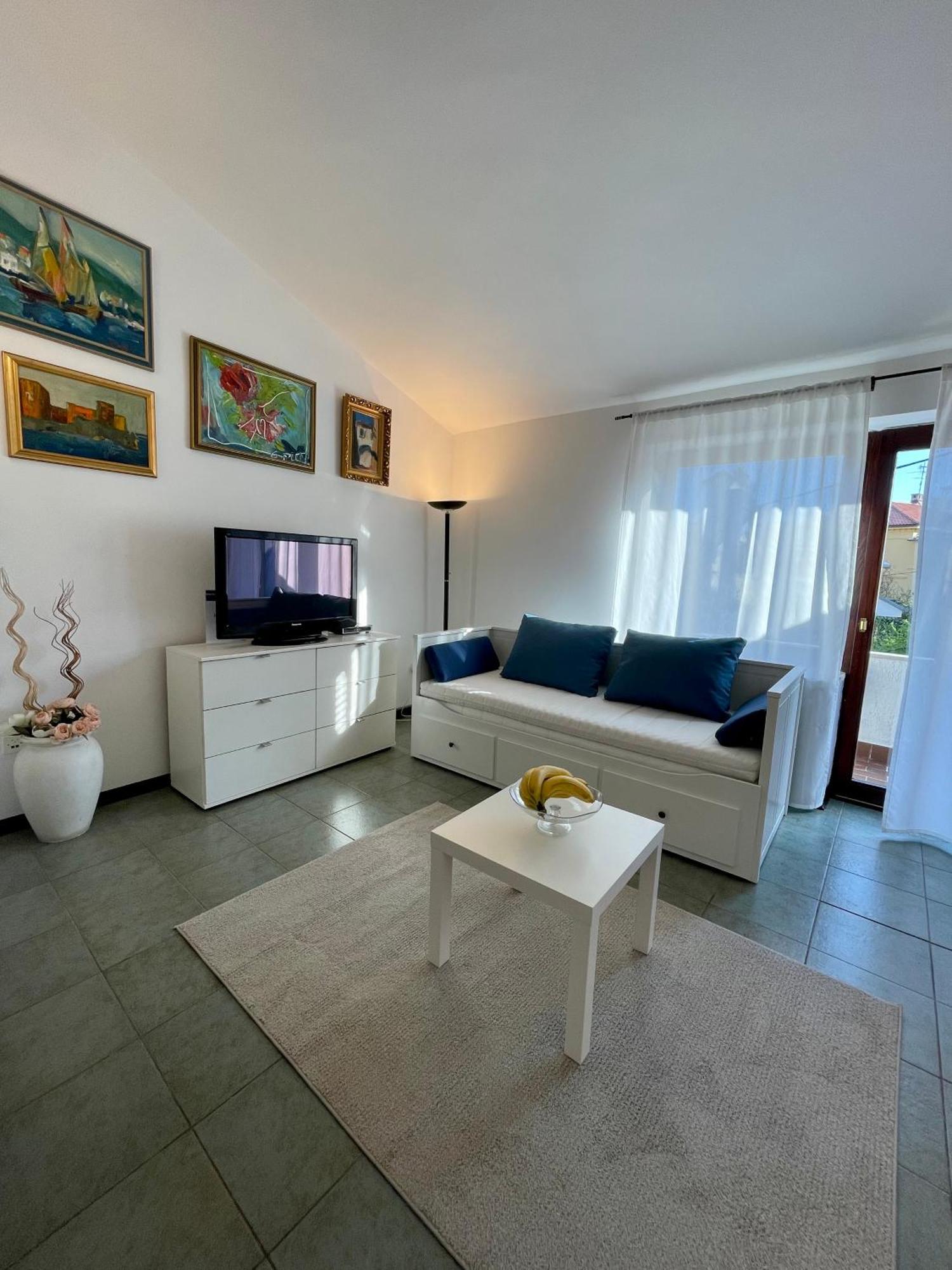 Apartments Matacin With Sea View Opatija Kamer foto