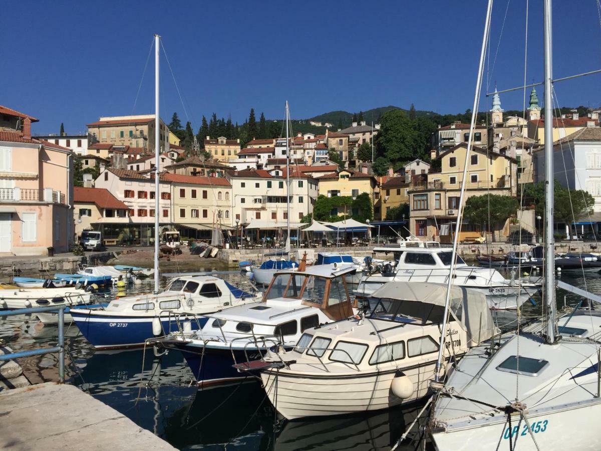Apartments Matacin With Sea View Opatija Buitenkant foto